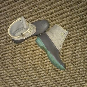Sperry boots